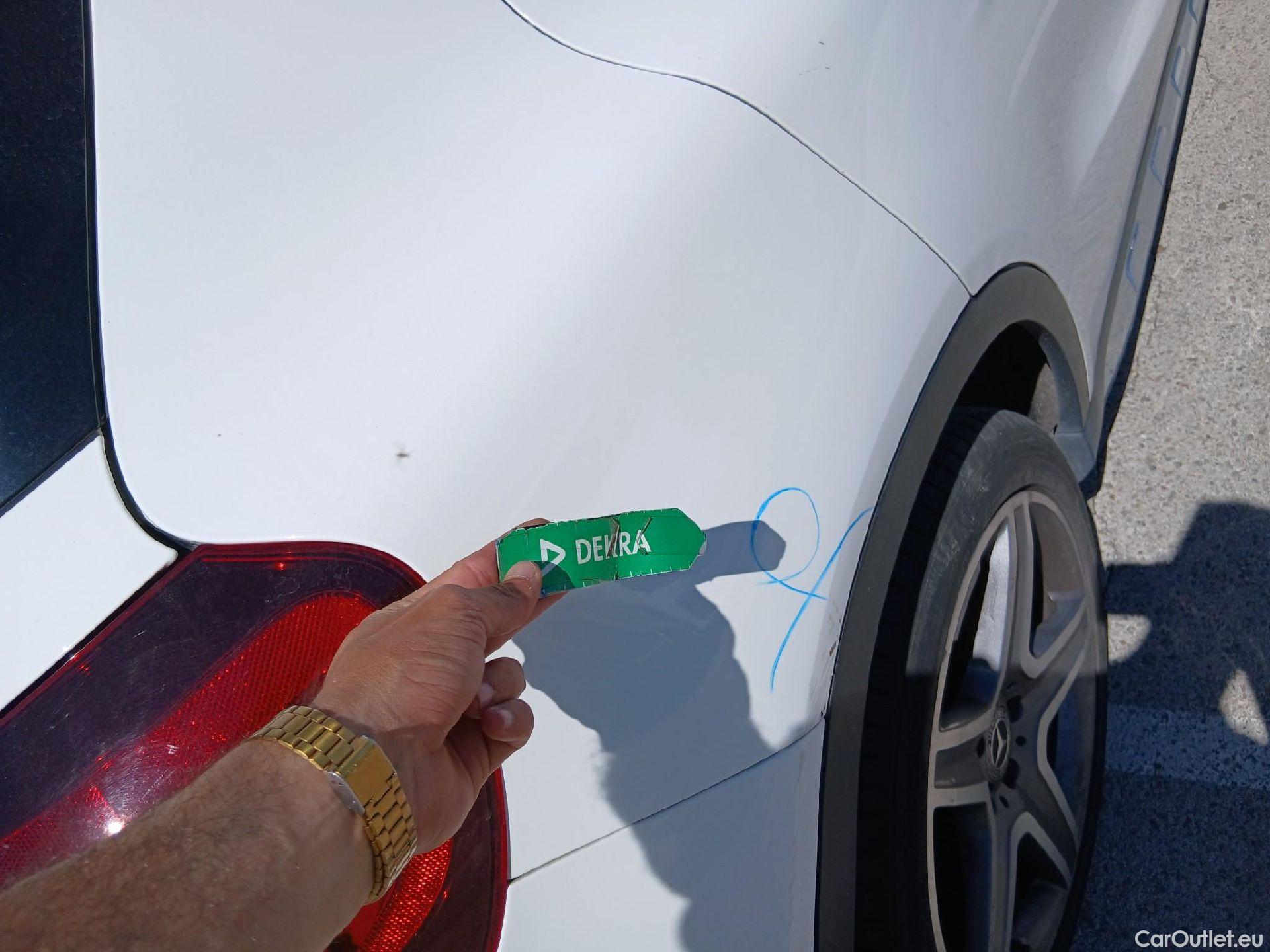  Mercedes  GLA MERCEDES-BENZ Clase  / 2017 / 5P / todoterreno  200 d #36