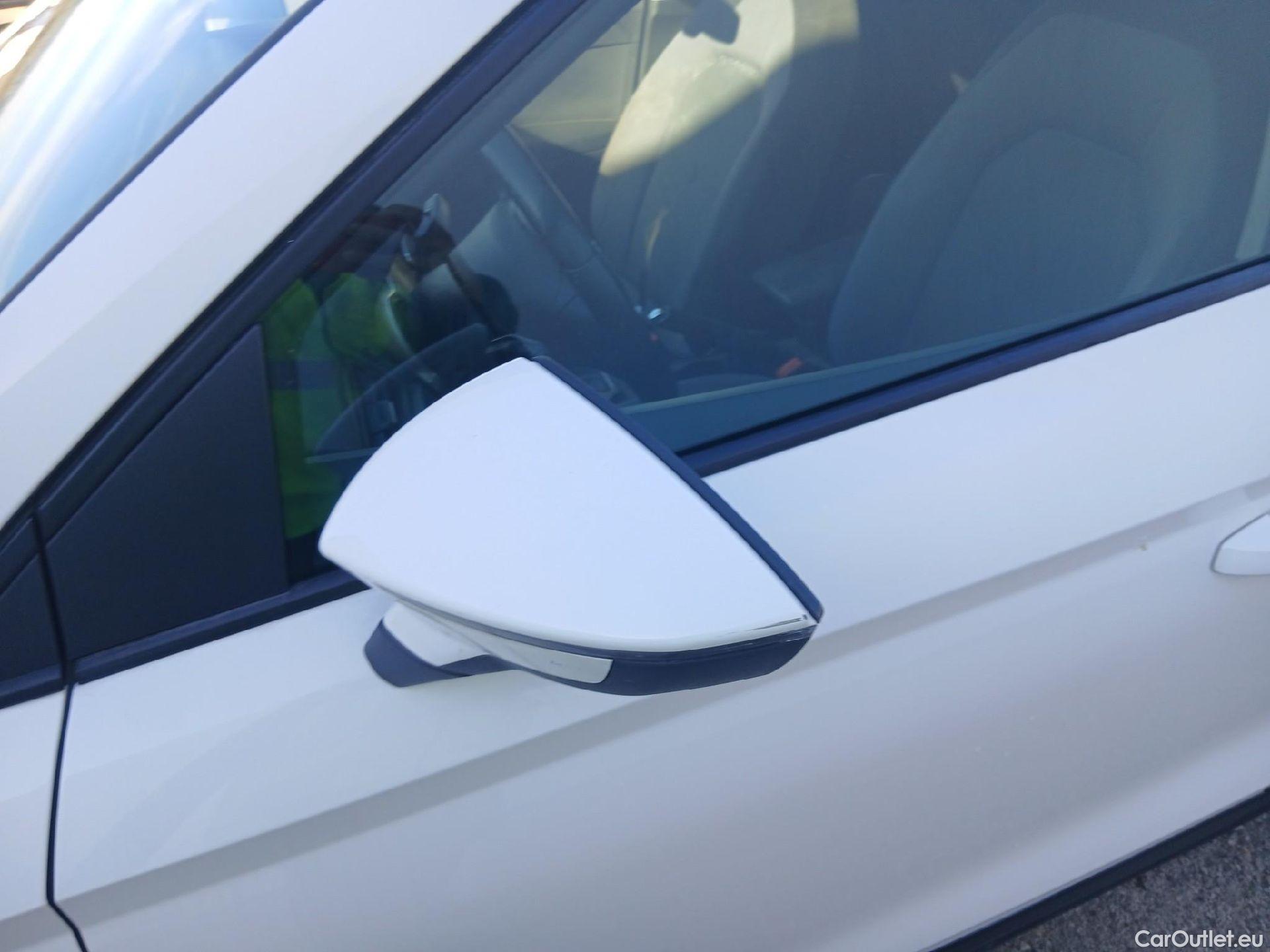  Seat  Arona SEAT  / 2017 / 5P / todoterreno 1.0 TSI 70kW (95CV) Style Edition Eco (CX) #6