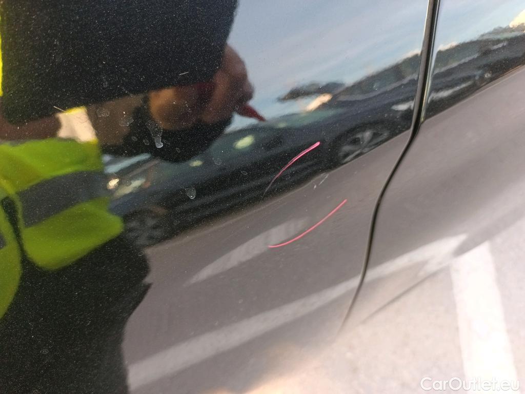  Bmw  X1 BMW  / 2019 / 5P / todoterreno sDrive18dA Corporate #16