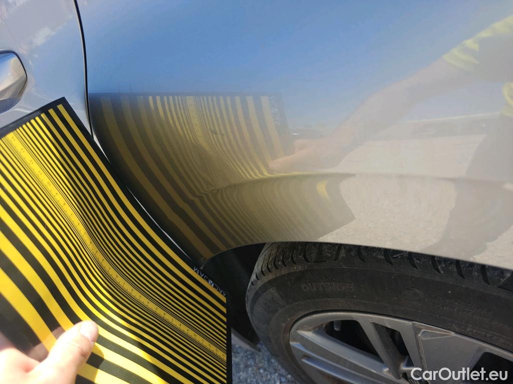  Peugeot  308 PEUGEOT  / 2021 / 5P / familiar SWActive Pack BlueHDi 130 S&S MAN #9