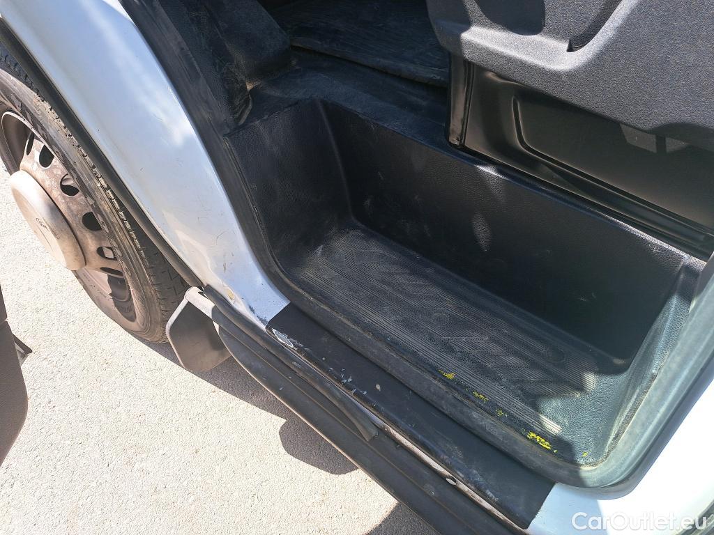  Ford  Transit FORD  / 2013 / 2P / chasis cabina 350 96kW L4 Trend Propulsión Trasera #47