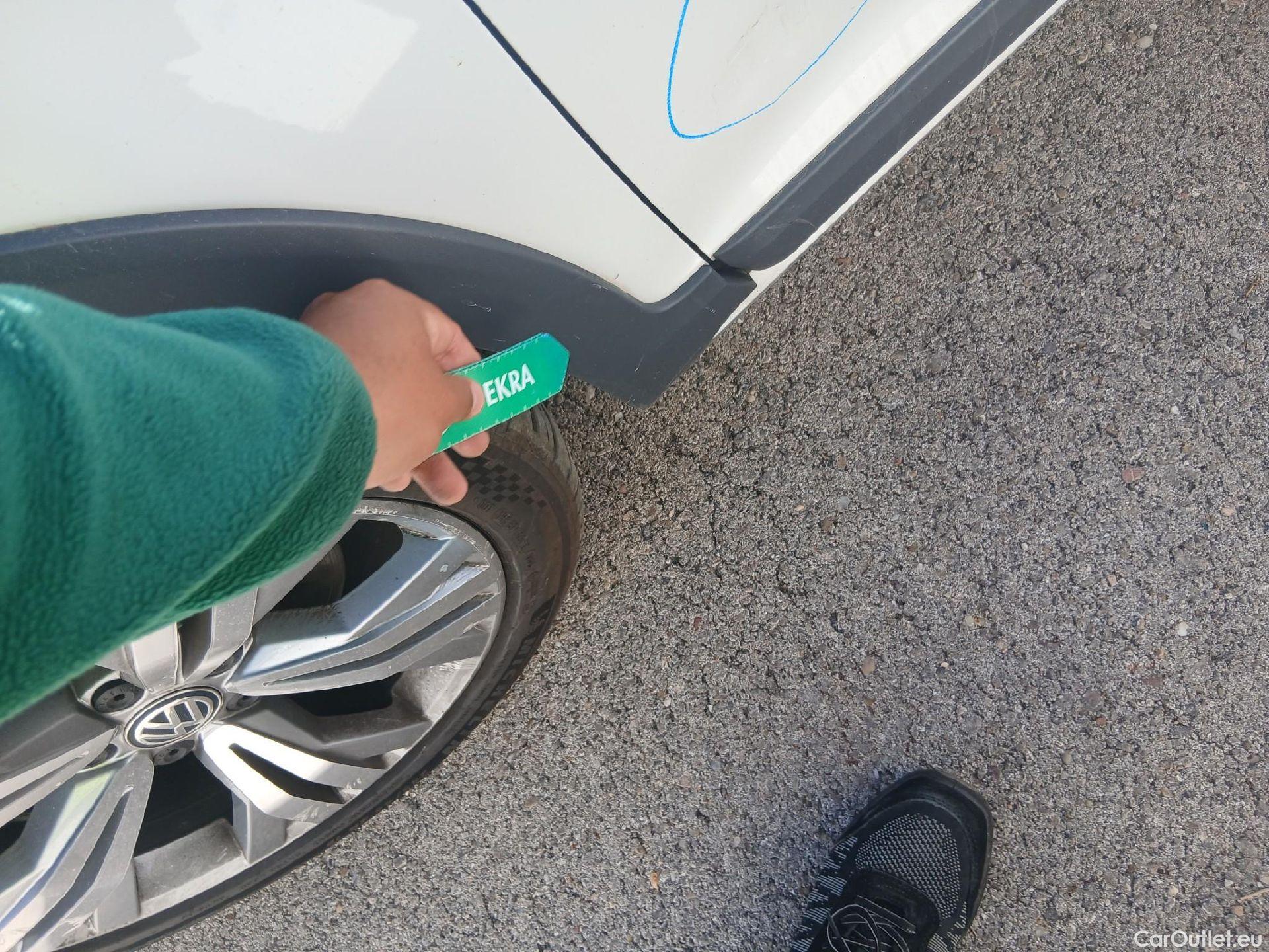  Volkswagen  Passat VOLKSWAGEN  / 2019 / 5P / familiar Alltrack 2.0 TDI 140kW (190CV) 4Mot DSG #15