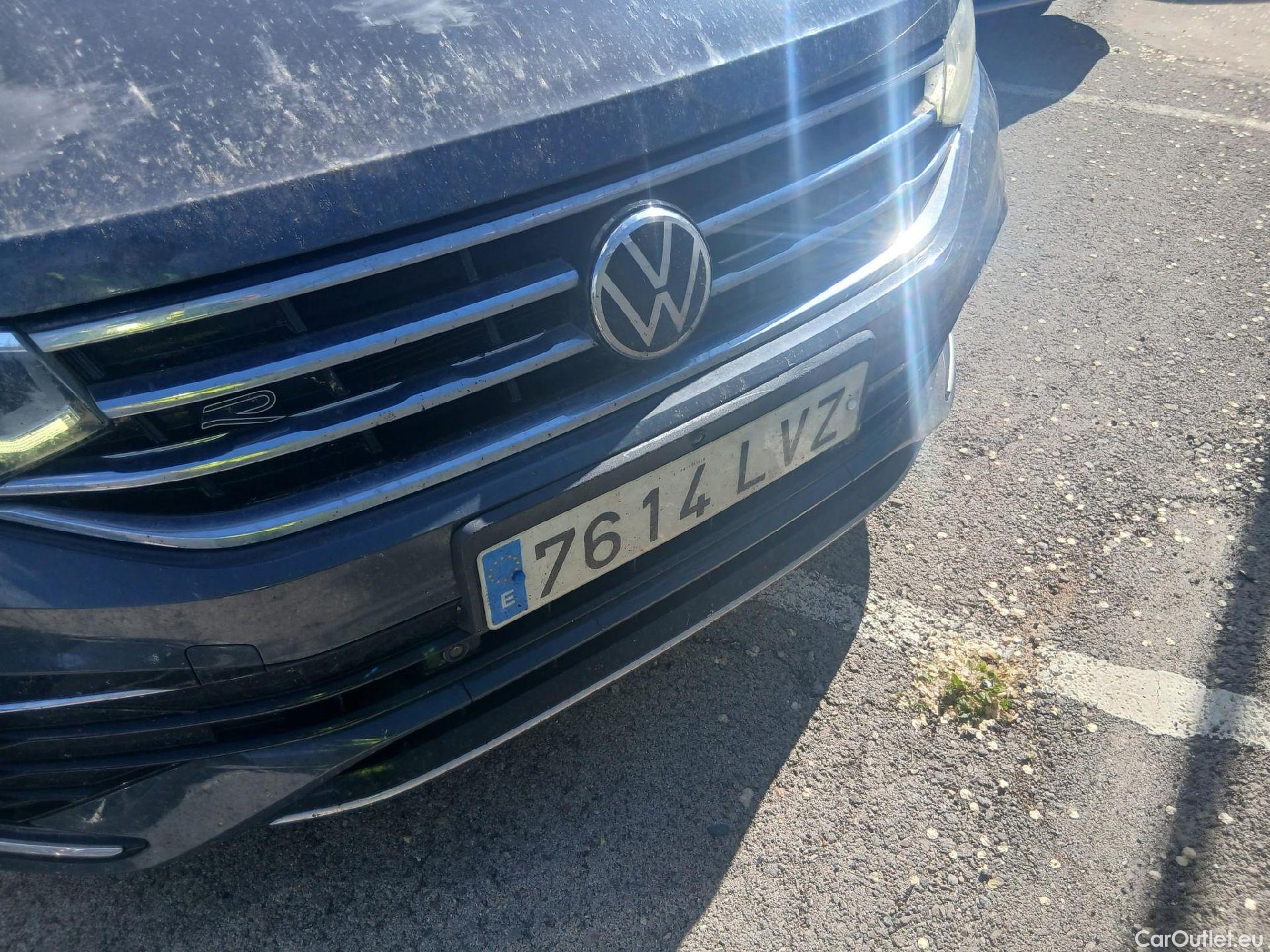  Volkswagen  Tiguan VOLKSWAGEN  / 2020 / 5P / todoterreno R-Line 2.0 TDI 110kW (150CV) DSG #6