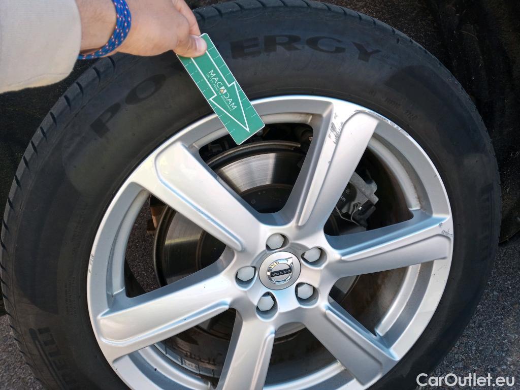  Volvo  XC90 VOLVO  / 2019 / 5P / todoterreno 2.0 T8 AWD Recharge Inscription Exp Auto #8