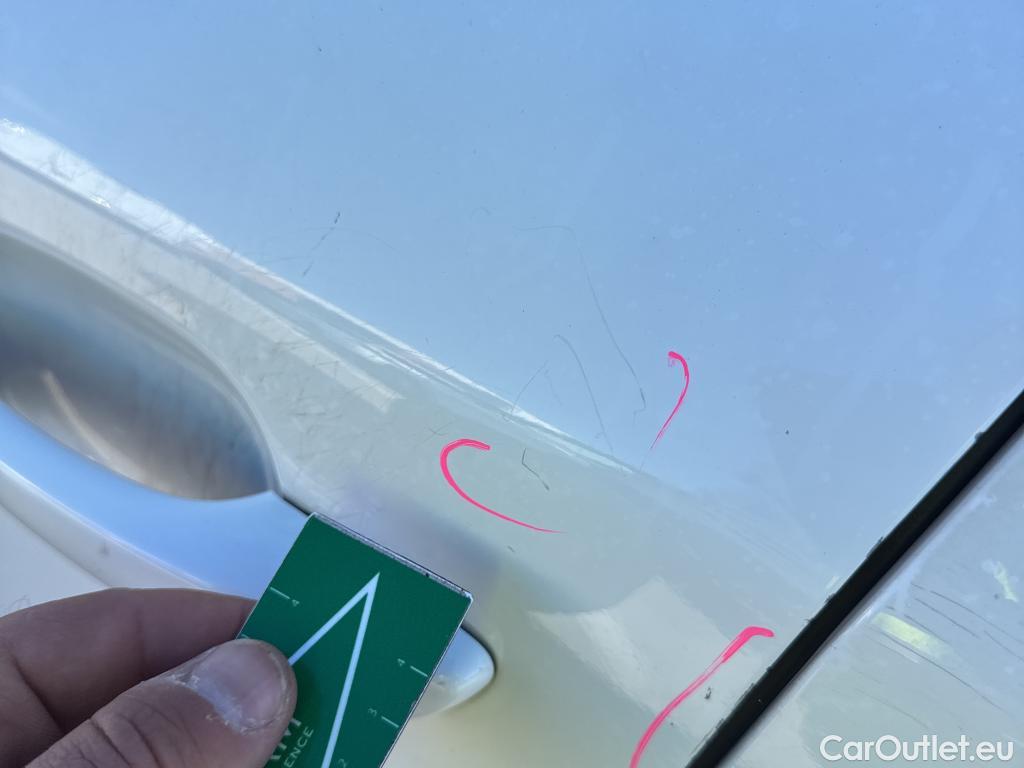  Peugeot  2008 PEUGEOT  / 2019 / 5P / todoterreno Allure BlueHDI 81kW (110CV) #11