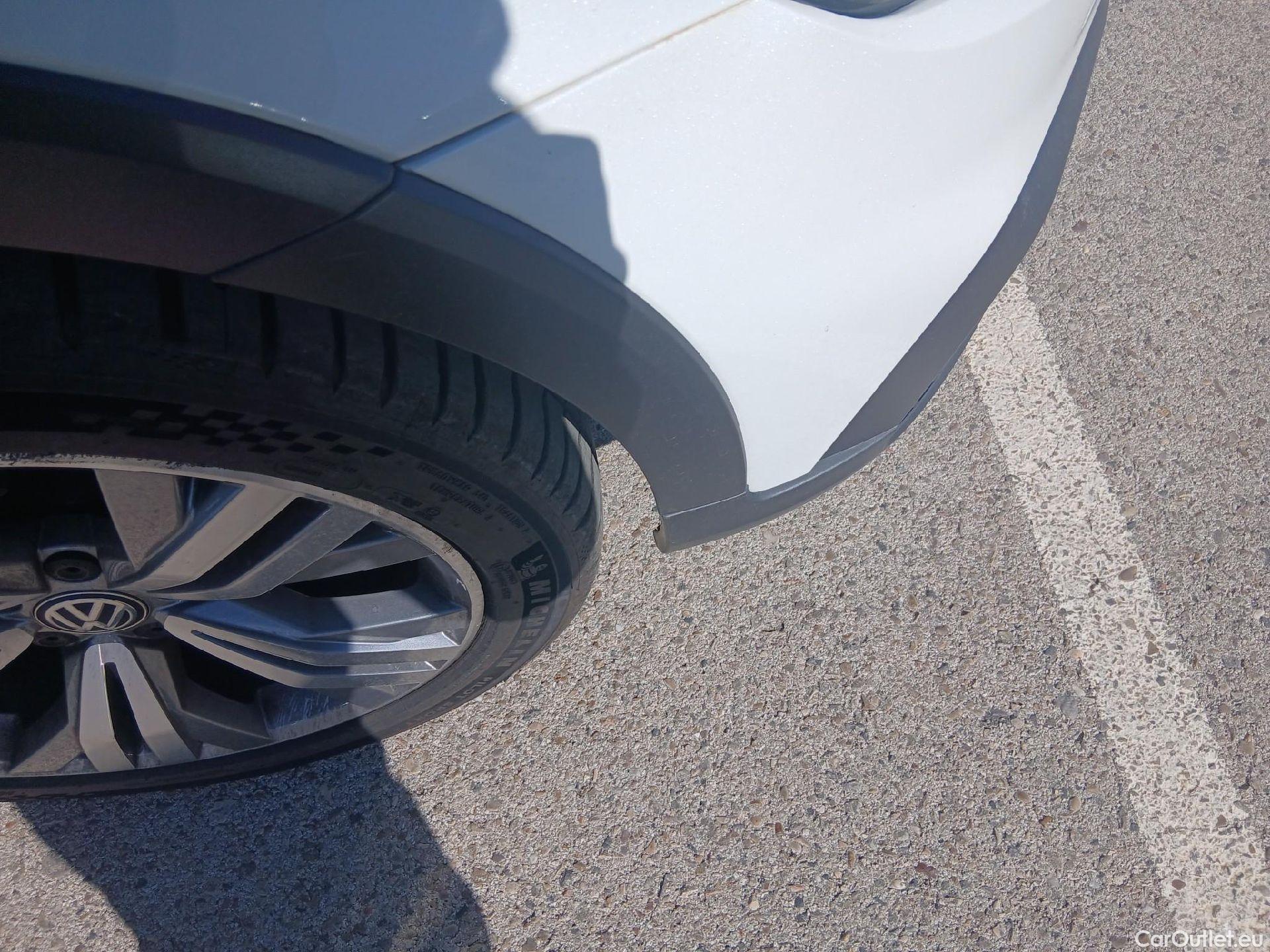  Volkswagen  Passat VOLKSWAGEN  / 2019 / 5P / familiar Alltrack 2.0 TDI 140kW (190CV) 4Mot DSG #48