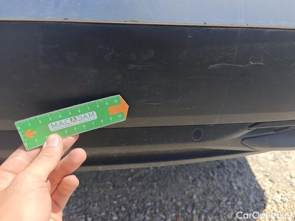  Peugeot  308 PEUGEOT  / 2021 / 5P / familiar SWActive Pack BlueHDi 130 S&S MAN #24