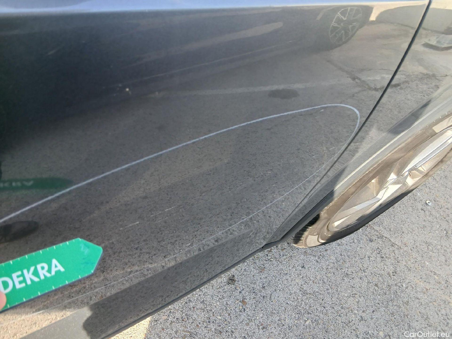  Nissan  Qashqai NISSAN  / 2021 / 5P / todoterreno DIG-T 116kW (158CV) mHEV Xtronic Acenta (AC) #24