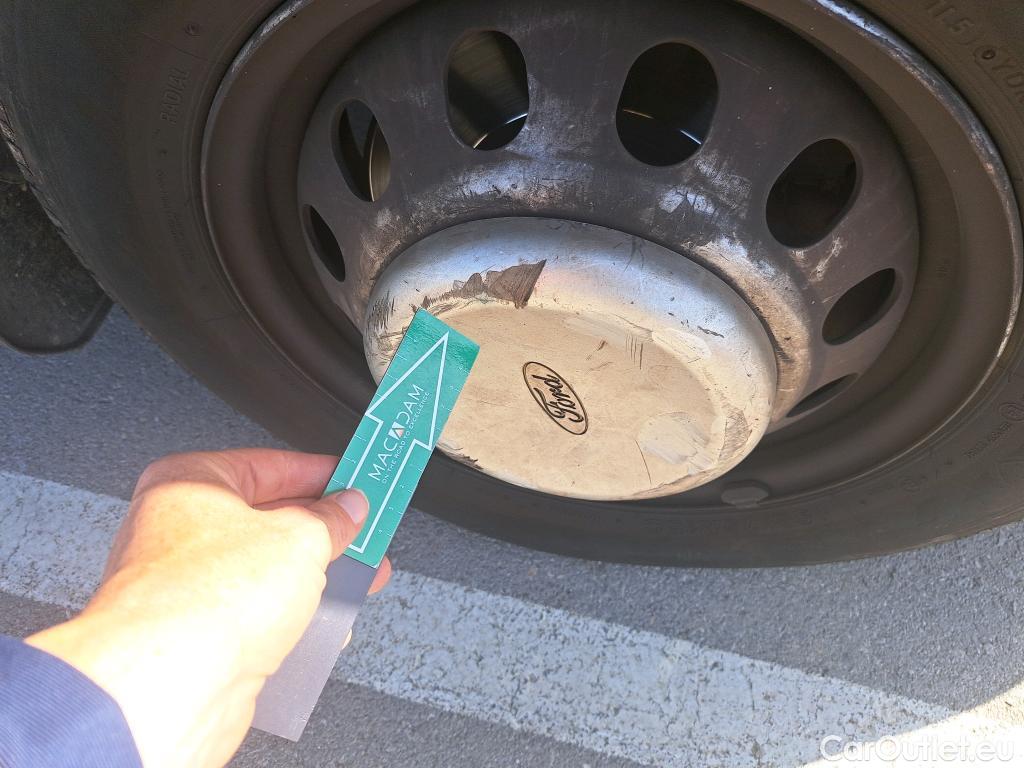  Ford  Transit FORD  / 2013 / 2P / chasis cabina 350 96kW L4 Trend Propulsión Trasera #50