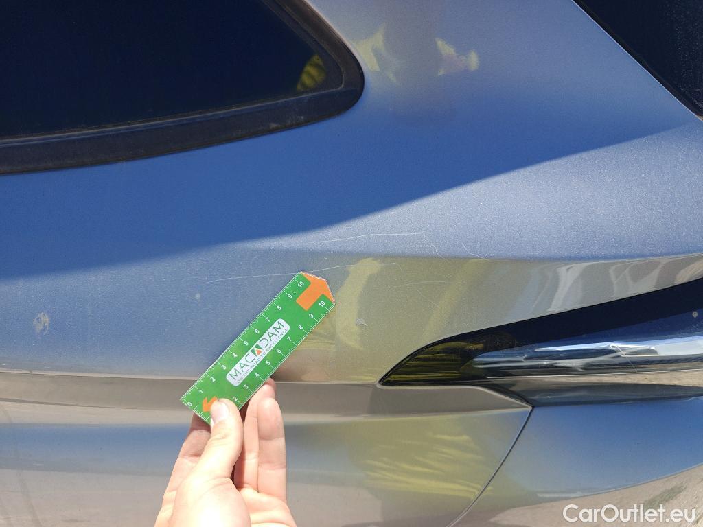  Peugeot  308 PEUGEOT  / 2021 / 5P / familiar SWActive Pack BlueHDi 130 S&S MAN #10