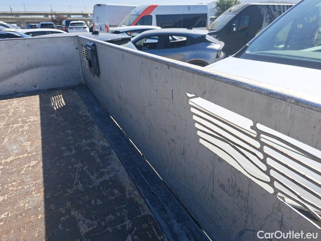  Ford  Transit FORD  / 2013 / 2P / chasis cabina 350 96kW L4 Trend Propulsión Trasera #64