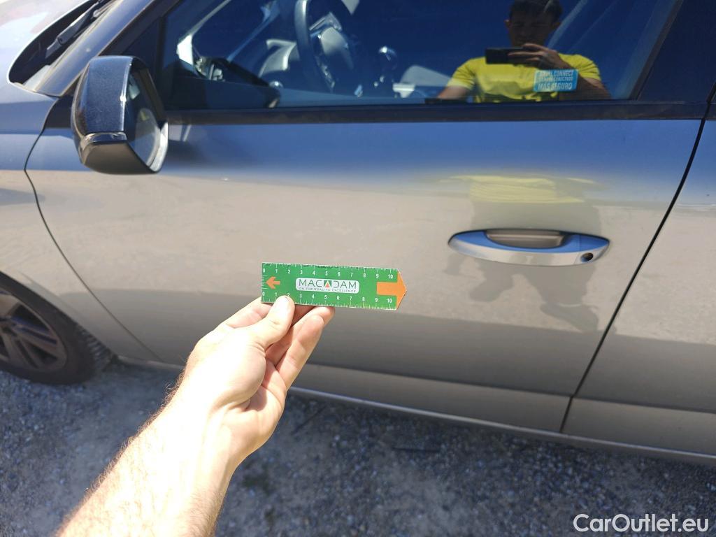  Peugeot  308 PEUGEOT  / 2021 / 5P / familiar SWActive Pack BlueHDi 130 S&S MAN #1