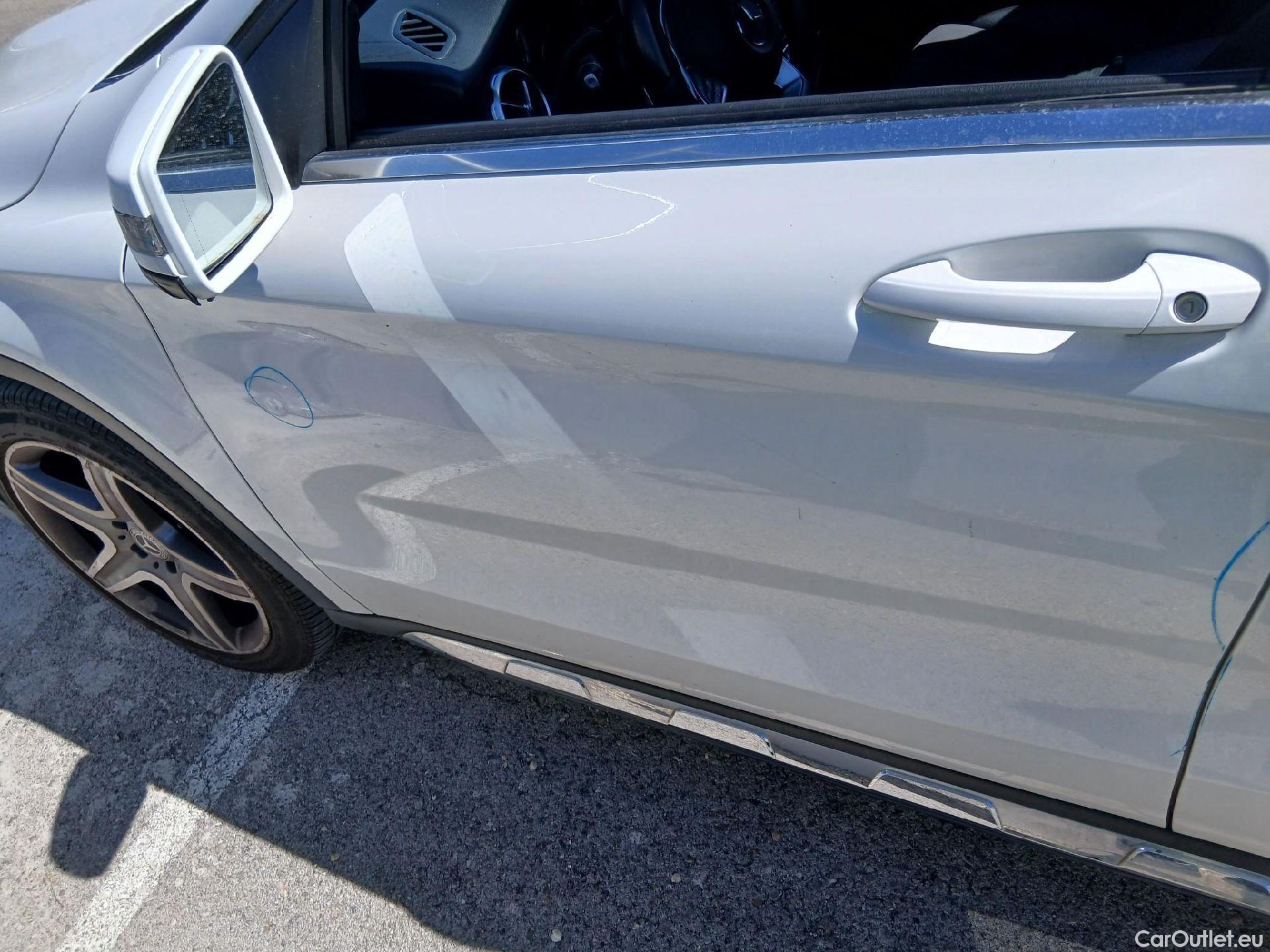  Mercedes  GLA MERCEDES-BENZ Clase  / 2017 / 5P / todoterreno  200 d #16