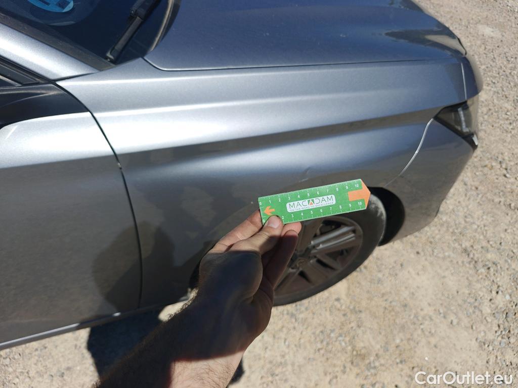  Peugeot  308 PEUGEOT  / 2021 / 5P / familiar SWActive Pack BlueHDi 130 S&S MAN #20