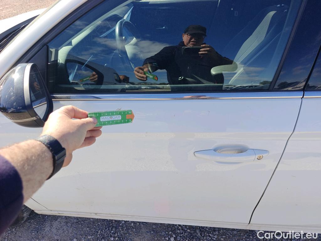  Opel  Corsa OPEL  1.2T XHL 74kW (100CV) Elegance #16