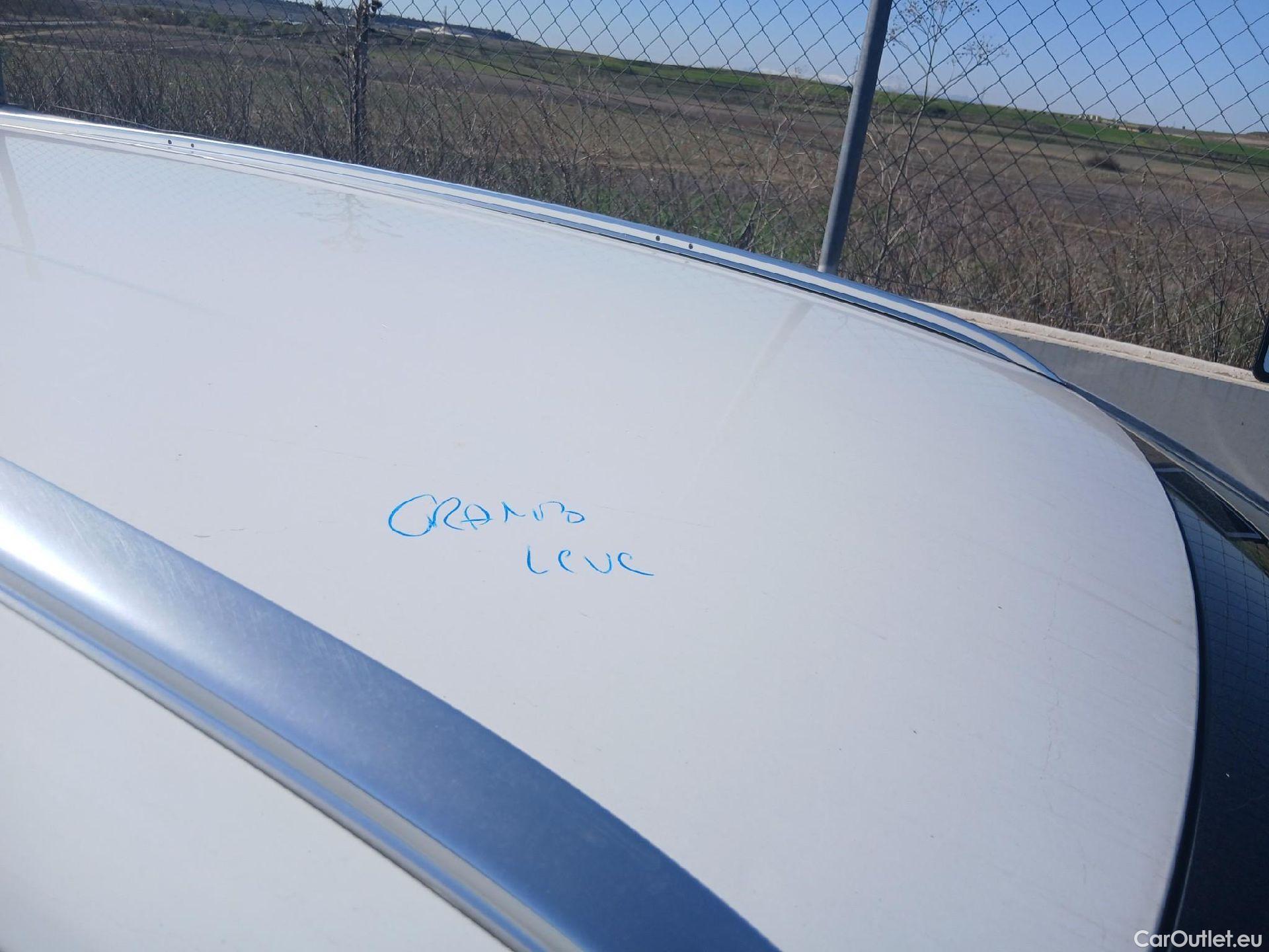  Toyota  Corolla TOYOTA  / 2019 / 5P / familiar 1.8 125H ACTIVE TECH E-CVT TOU SPORT #34