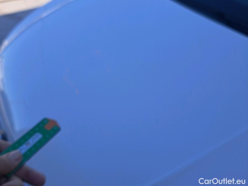  Volkswagen  Polo VOLKSWAGEN  / 2021 / 5P / berlina con portón Life 1.0 TSI 70kW (95CV) #3