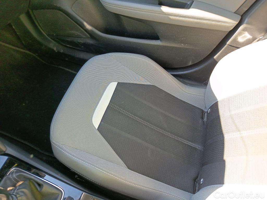  Opel  Mokka OPEL  / 2020 / 5P / 1.5 D Business Elegance #5