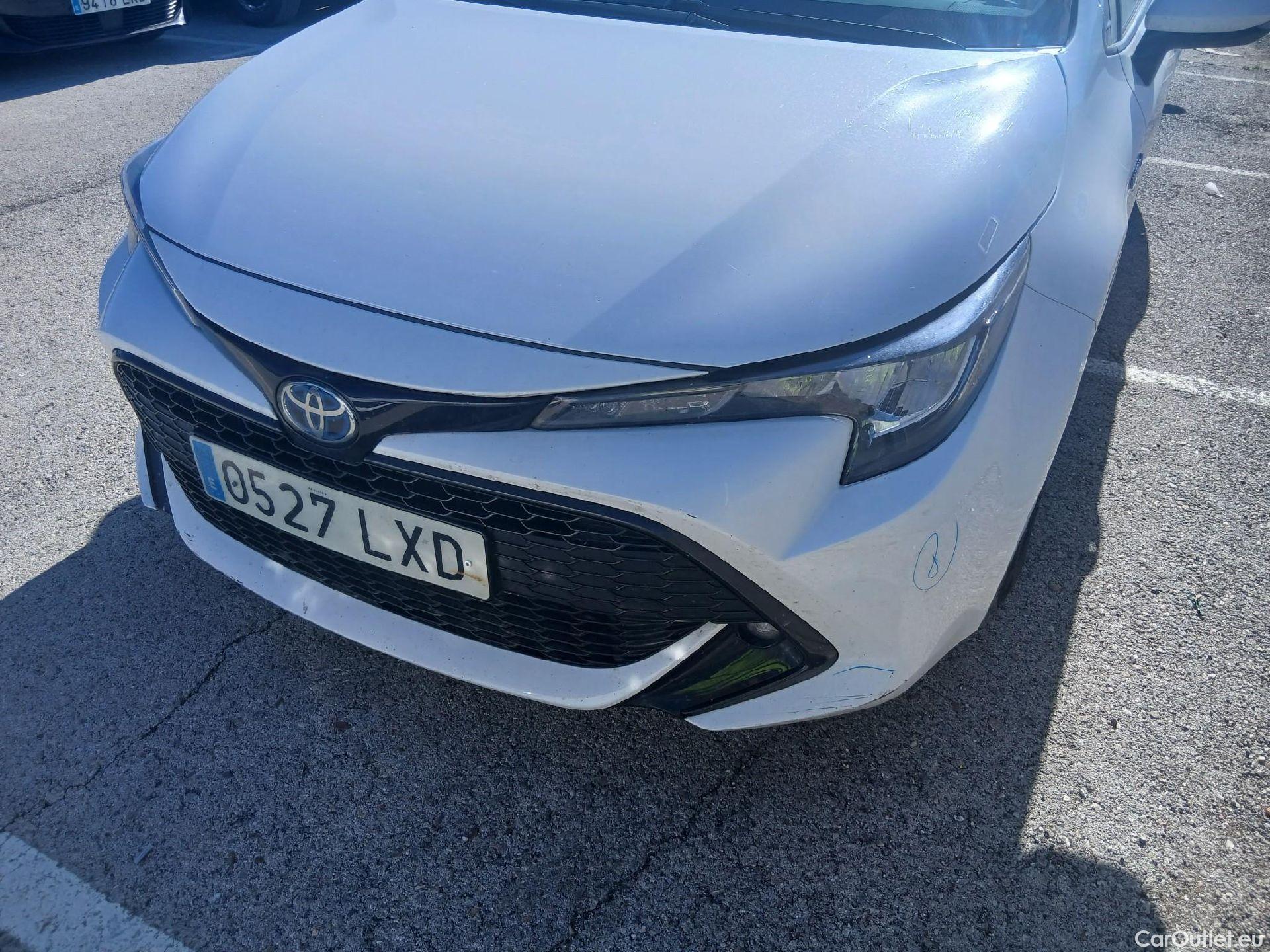  Toyota  Corolla TOYOTA  / 2019 / 5P / familiar 1.8 125H ACTIVE TECH E-CVT TOU SPORT #5