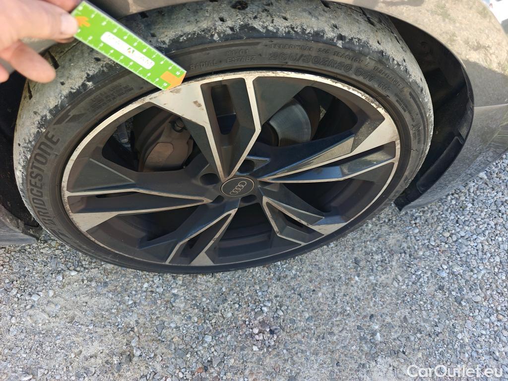  Audi  A5 Sportback AUDI A5 / 2019 / 5P / berlina con portón Black Line 40 TDI S tronic Sportback #2