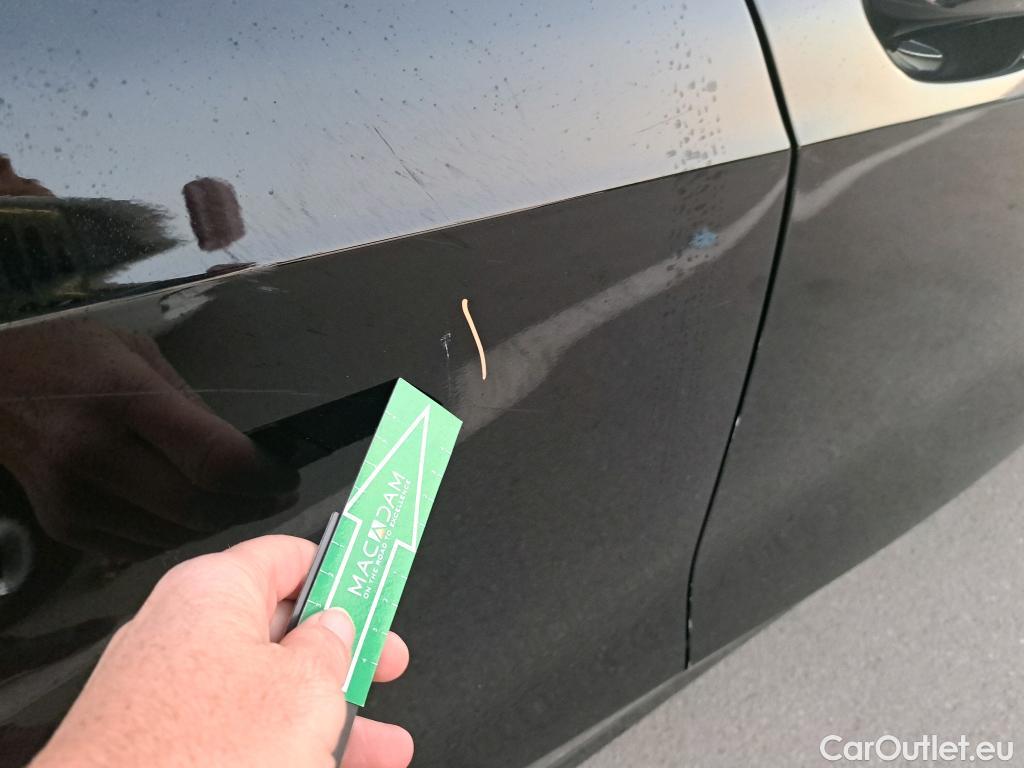  Bmw  Serie 1 BMW  / 2019 / 5P / berlina con portón 116d Corporate Auto. #20