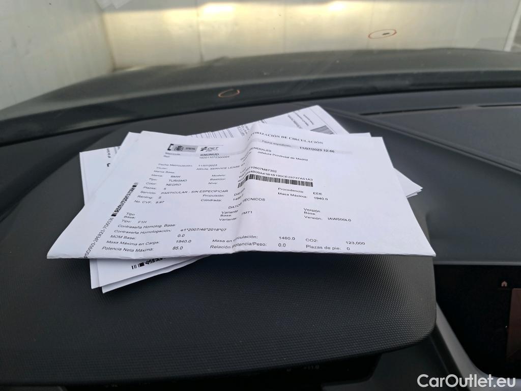  Bmw  Serie 1 BMW  / 2019 / 5P / berlina con portón 116d Corporate Auto. #12