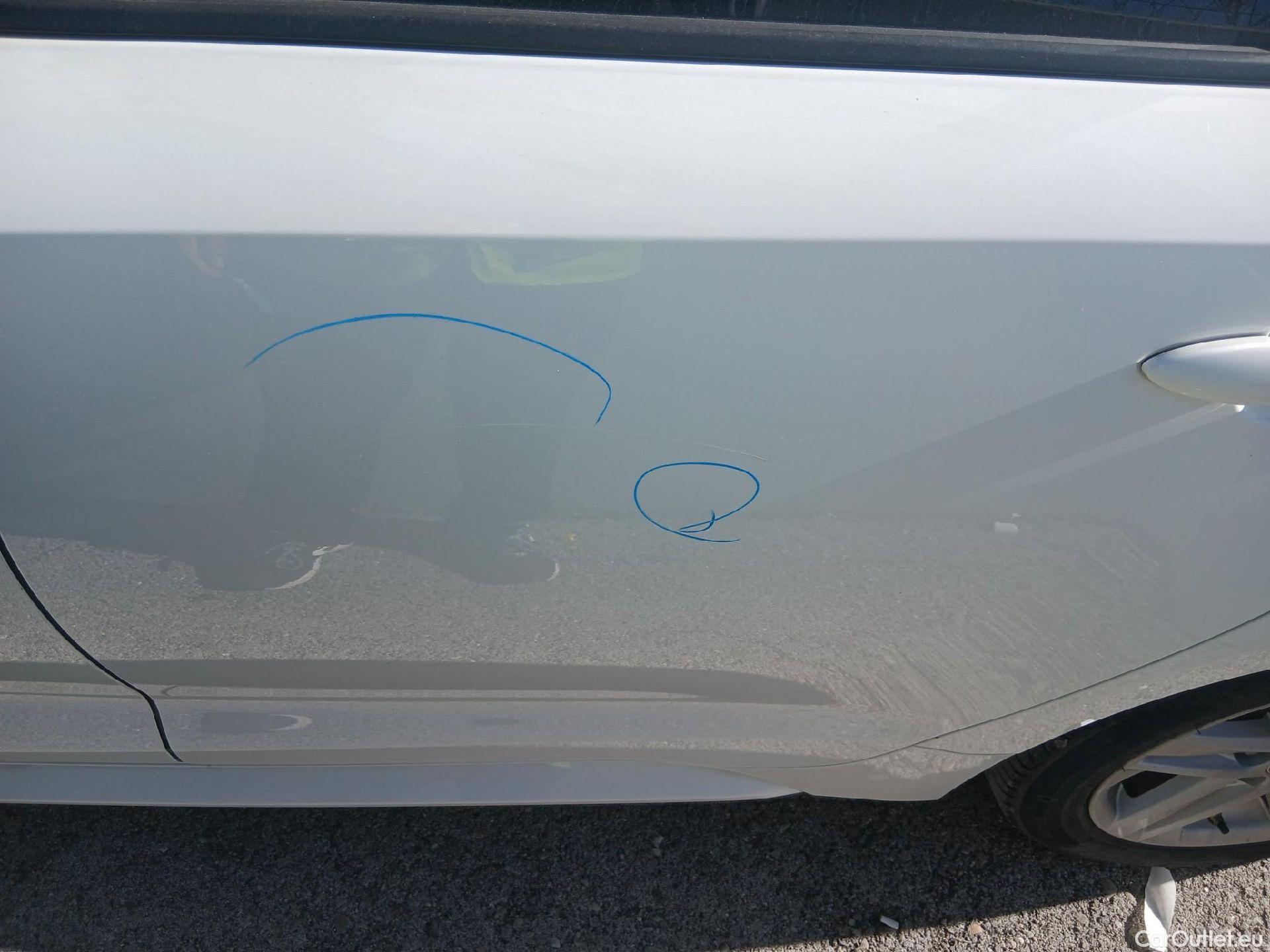  Toyota  Corolla TOYOTA  / 2019 / 5P / familiar 1.8 125H ACTIVE TECH E-CVT TOU SPORT #19