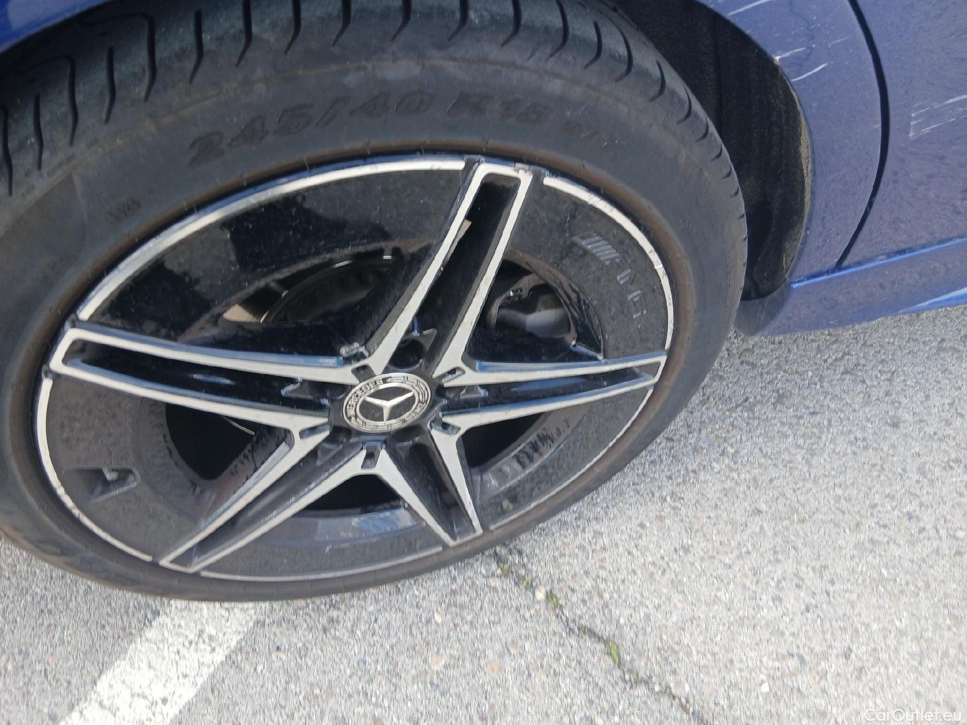  Mercedes  C-Klasse MERCEDES-BENZ Clase C / 2021 / 5P / familiar C 220 d Estate #28