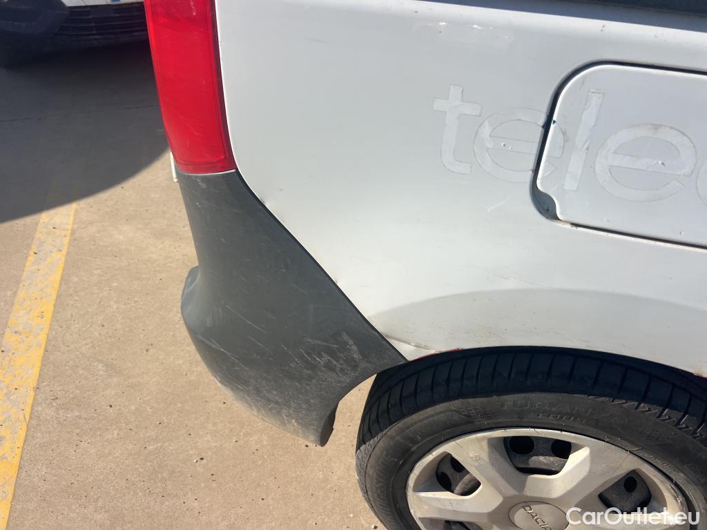  Dacia  Dokker DACIA  / 2013 / 4P / furgón derivado de turismo Van Essential Blue dCi 70kW (95CV) #23