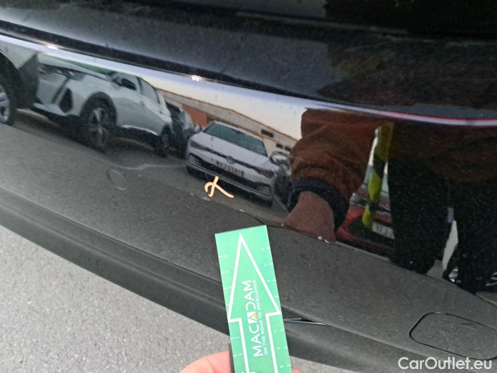  Bmw  Serie 1 BMW  / 2019 / 5P / berlina con portón 116d Corporate Auto. #15