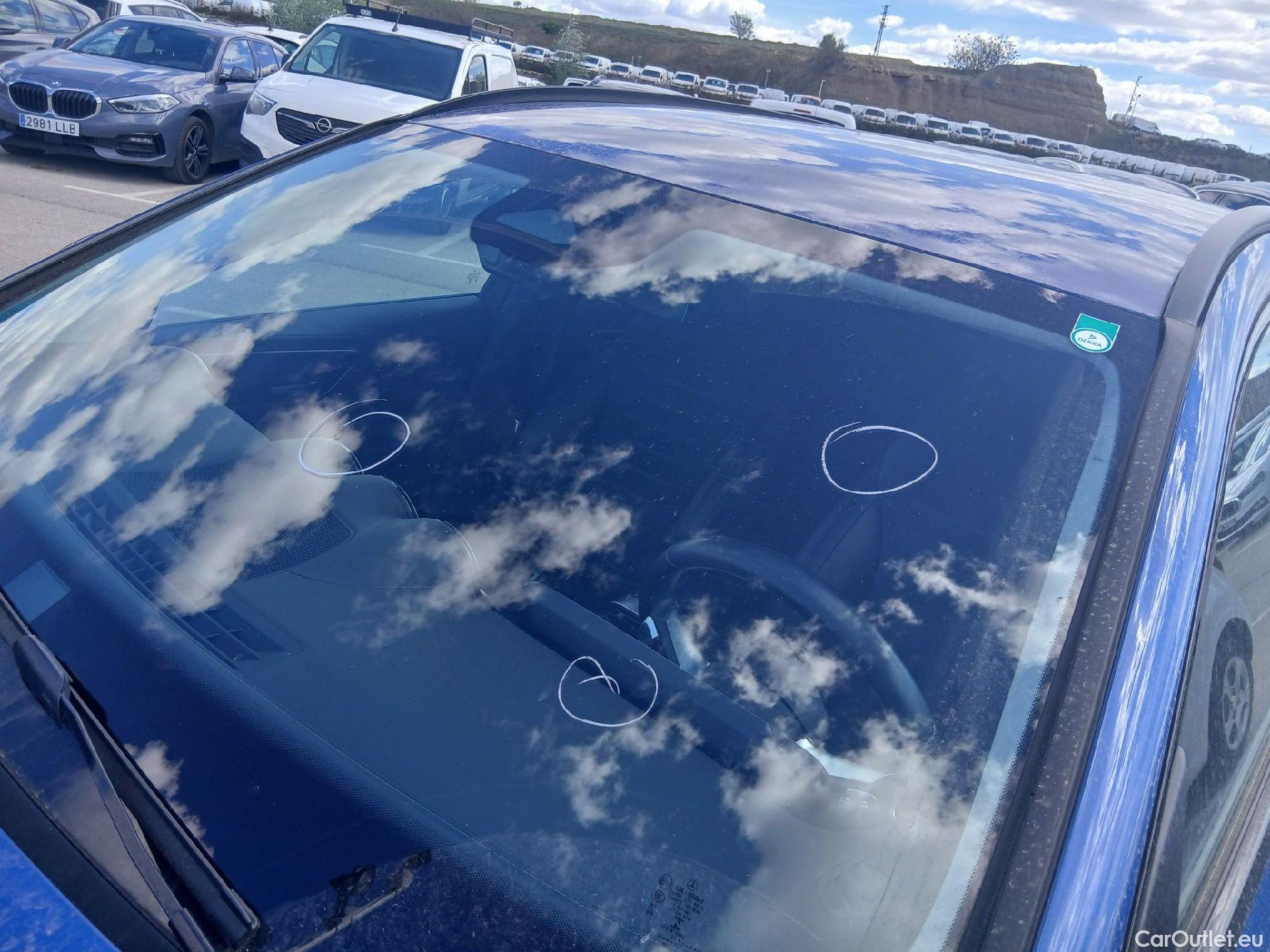  Mercedes  C-Klasse MERCEDES-BENZ Clase C / 2021 / 5P / familiar C 220 d Estate #13