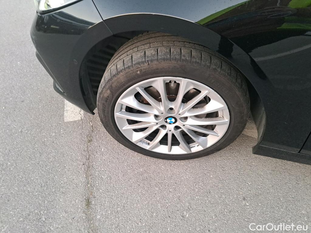  Bmw  Serie 1 BMW  / 2019 / 5P / berlina con portón 116d Corporate Auto. #8