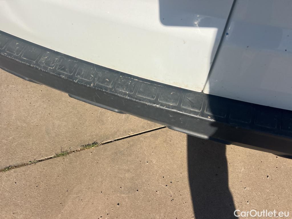  Dacia  Dokker DACIA  / 2013 / 4P / furgón derivado de turismo Van Essential Blue dCi 70kW (95CV) #35