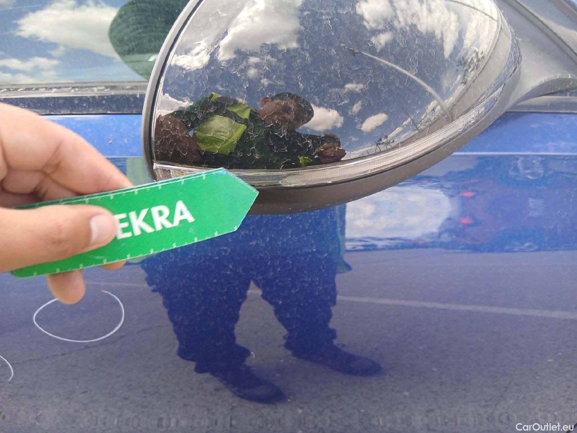  Mercedes  C-Klasse MERCEDES-BENZ Clase C / 2021 / 5P / familiar C 220 d Estate #33