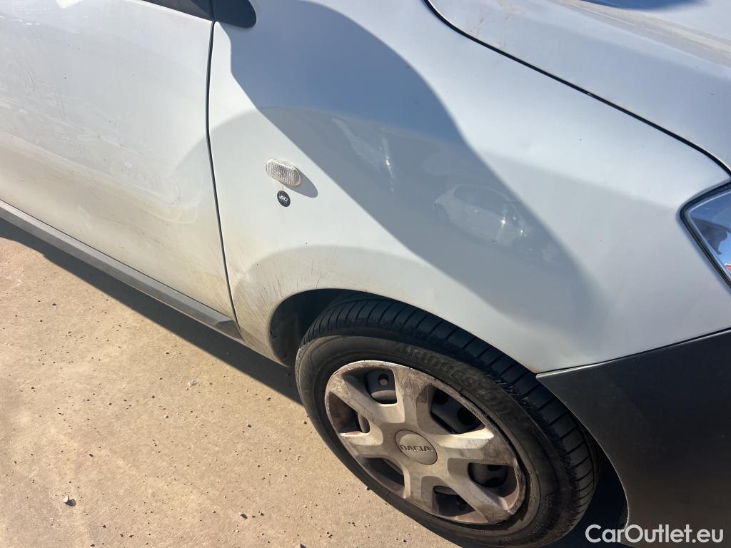  Dacia  Dokker DACIA  / 2013 / 4P / furgón derivado de turismo Van Essential Blue dCi 70kW (95CV) #30