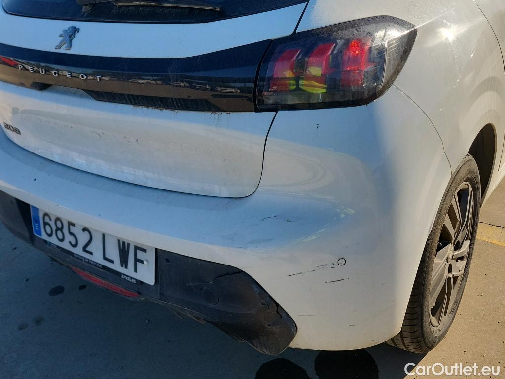  Peugeot  208 PEUGEOT  / 2019 / 5P / berlina con portón BlueHDi 73kW (100CV) Active Pack (AC) #25