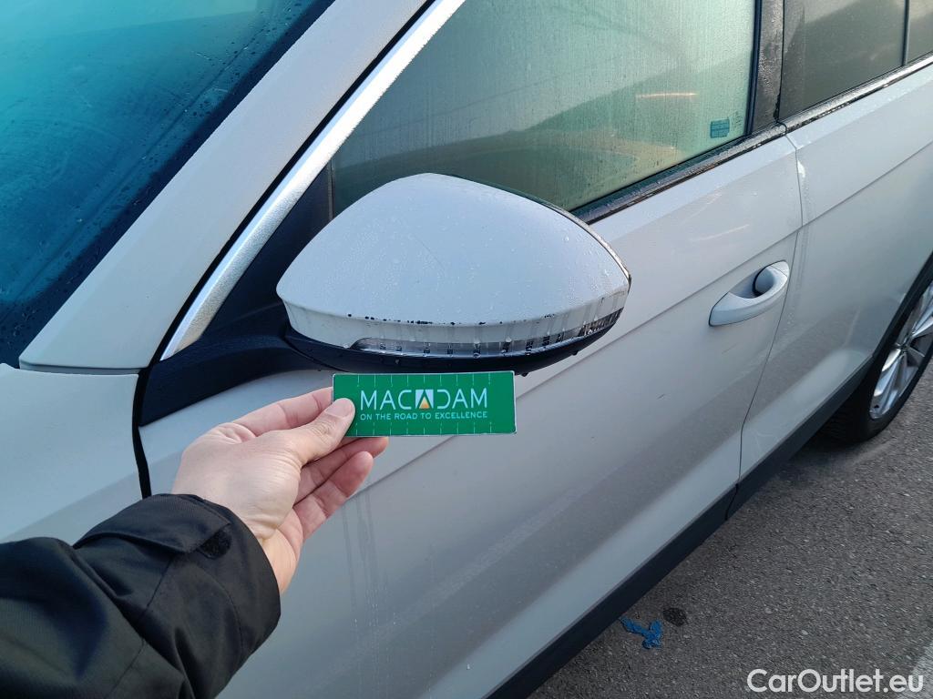  Volkswagen  T-ROC VOLKSWAGEN  / 2021 / 5P / todoterreno Life 1.5 TSI 110kW (150CV) DSG #23