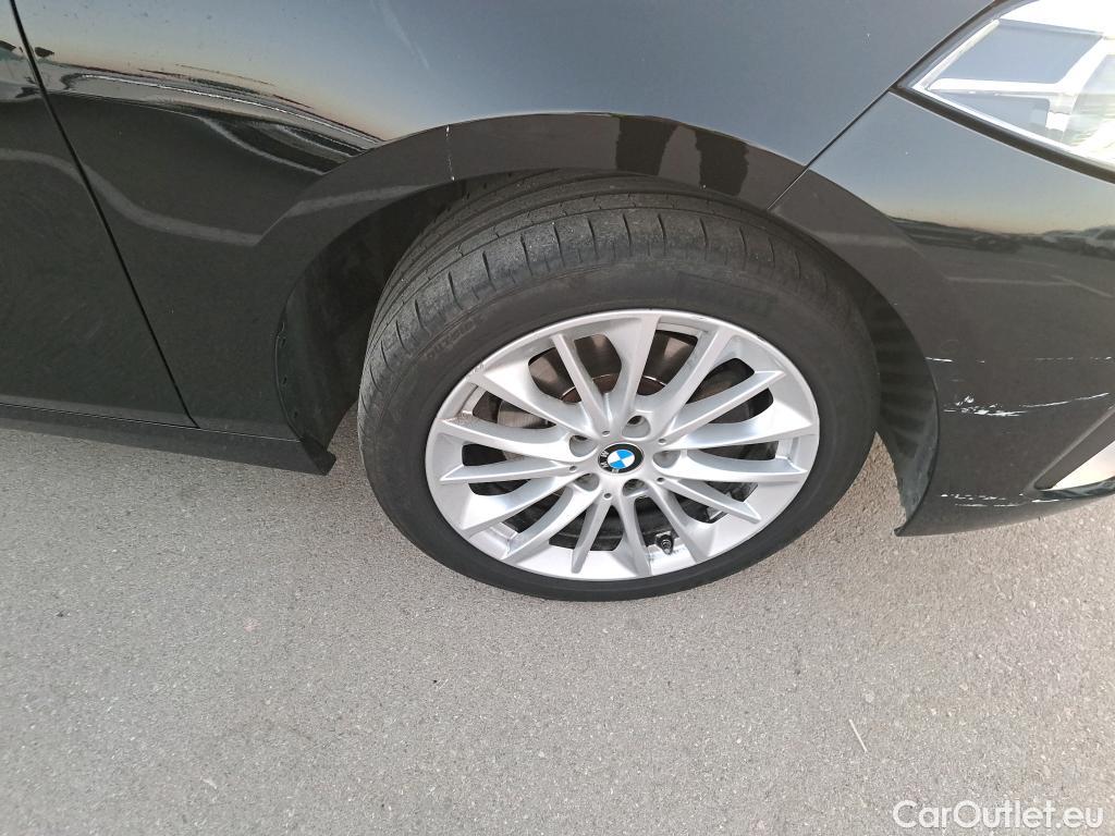  Bmw  Serie 1 BMW  / 2019 / 5P / berlina con portón 116d Corporate Auto. #10