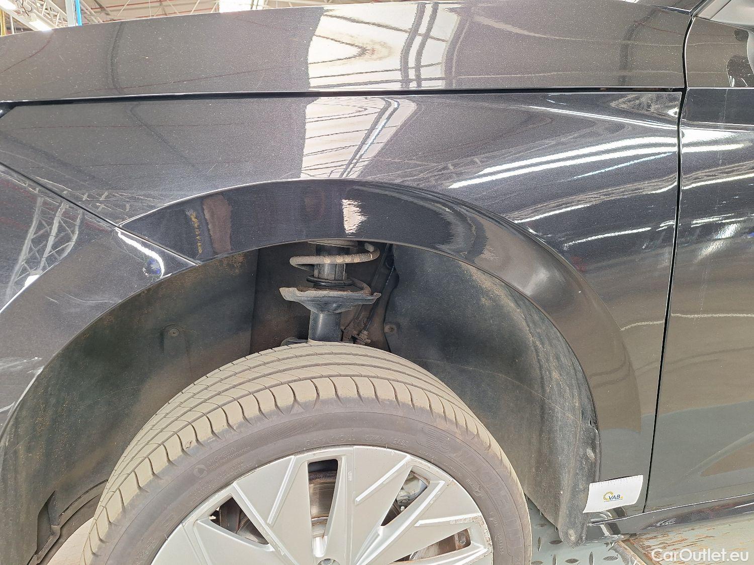  Skoda  KAMIQ Skoda,  '19, Skoda  1.0 TGI 66kW Clever 5d #58