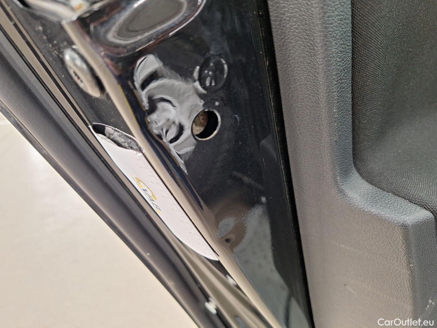  Skoda  KAMIQ Skoda,  '19, Skoda  1.0 TGI 66kW Clever 5d #87