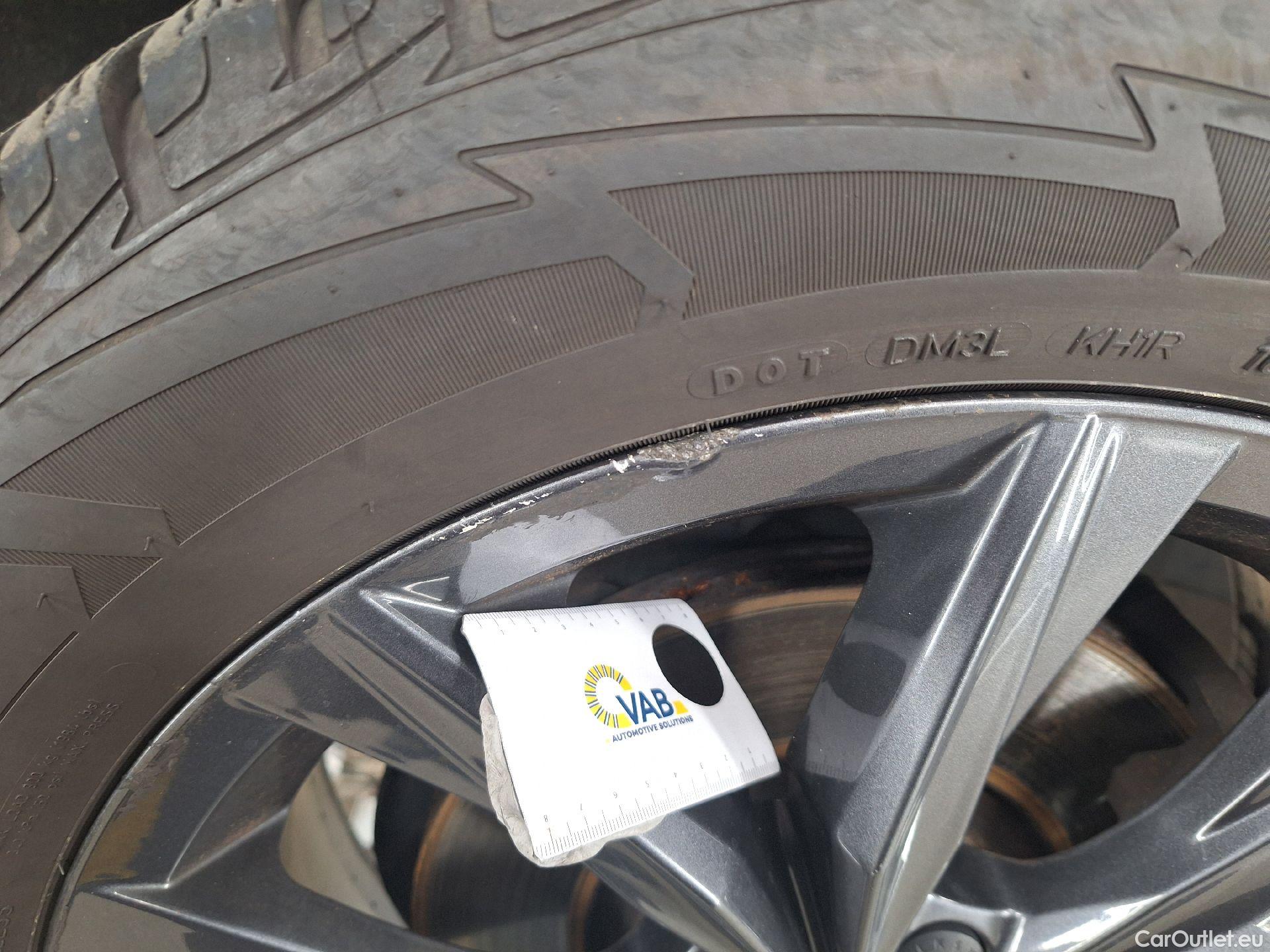  Volkswagen  Tiguan VW,  Alls FL'21, Volkswagen  Allspace 2.0 TDI DSG Life 5d #26