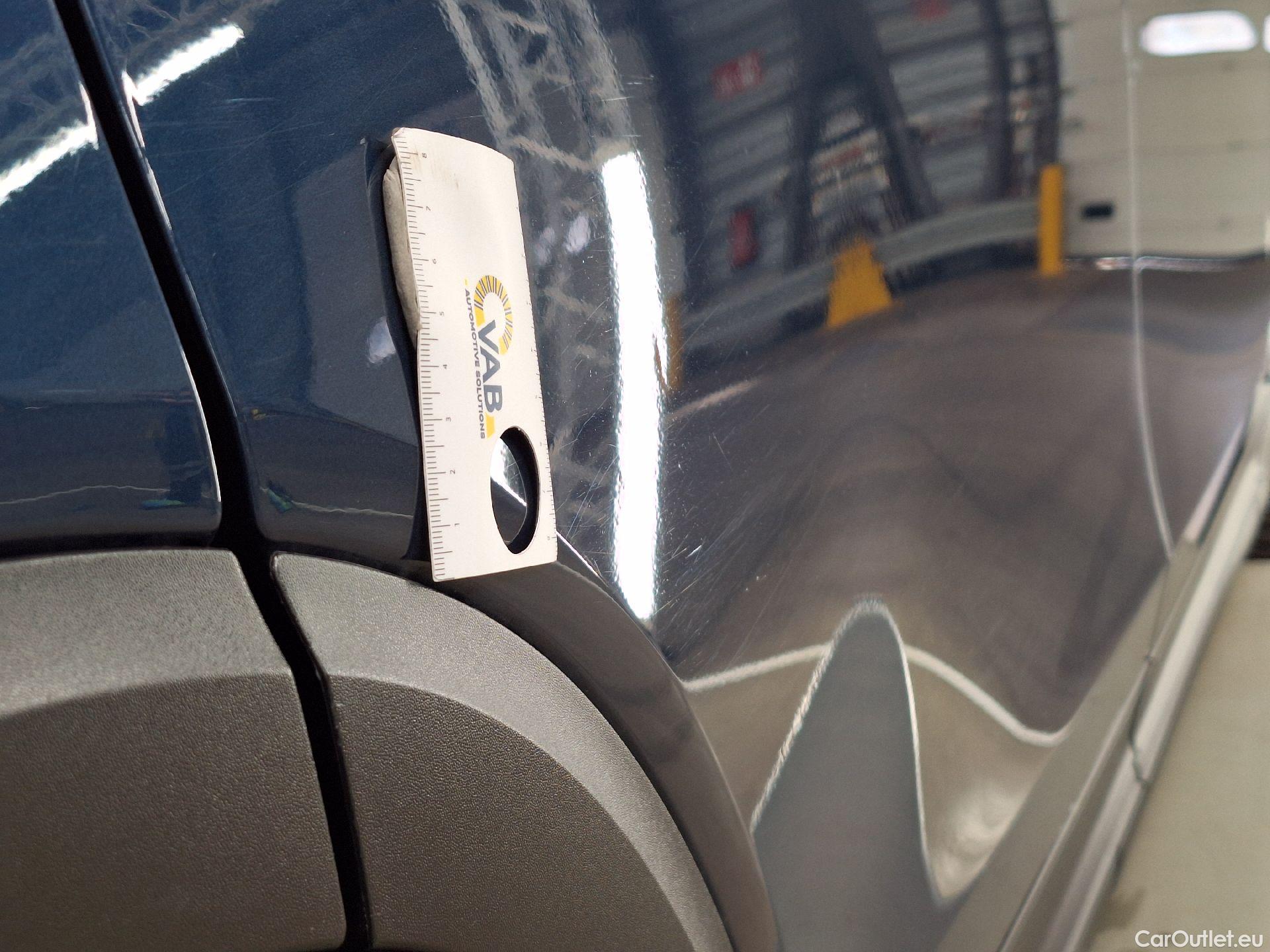  Mercedes  GLB Mercedes,  '19, Mercedes-Benz   180 d Business Solution 5d #12