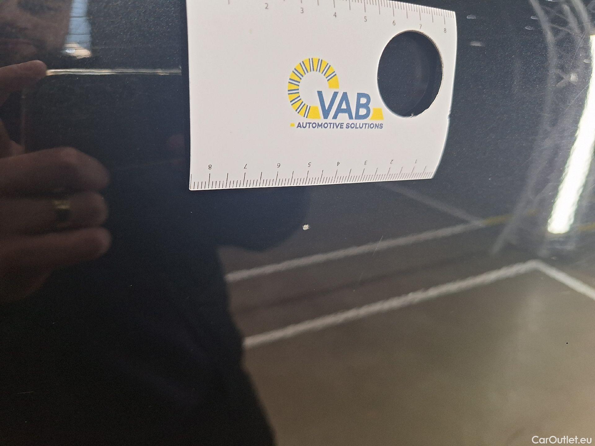  Bmw  Serie 3 BMW, 3-serie '18, BMW 3 Reeks Berline 318dA (110 kW) 4d #14