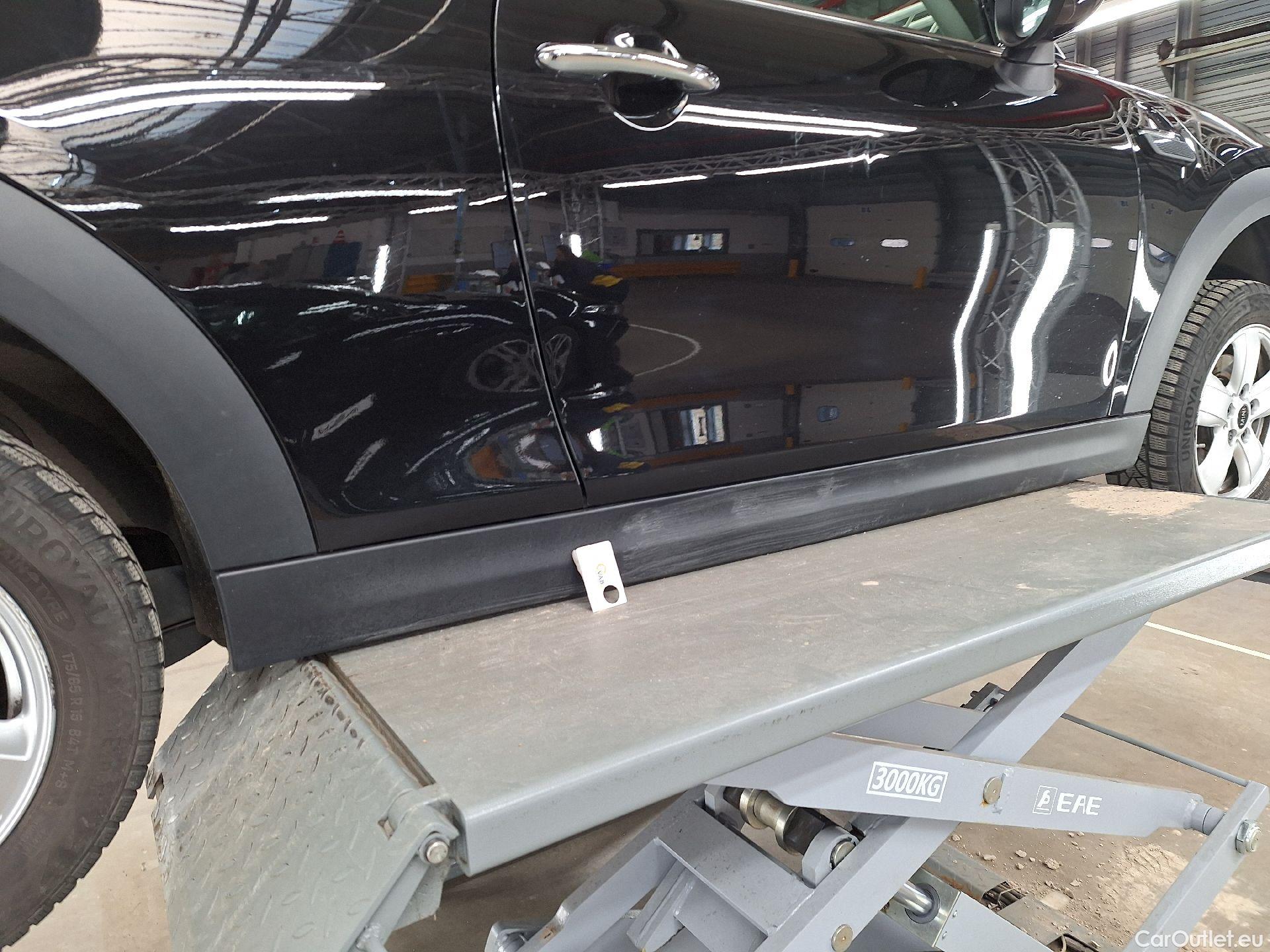  Mini  Mini ,  3d '14,  One 3d #22