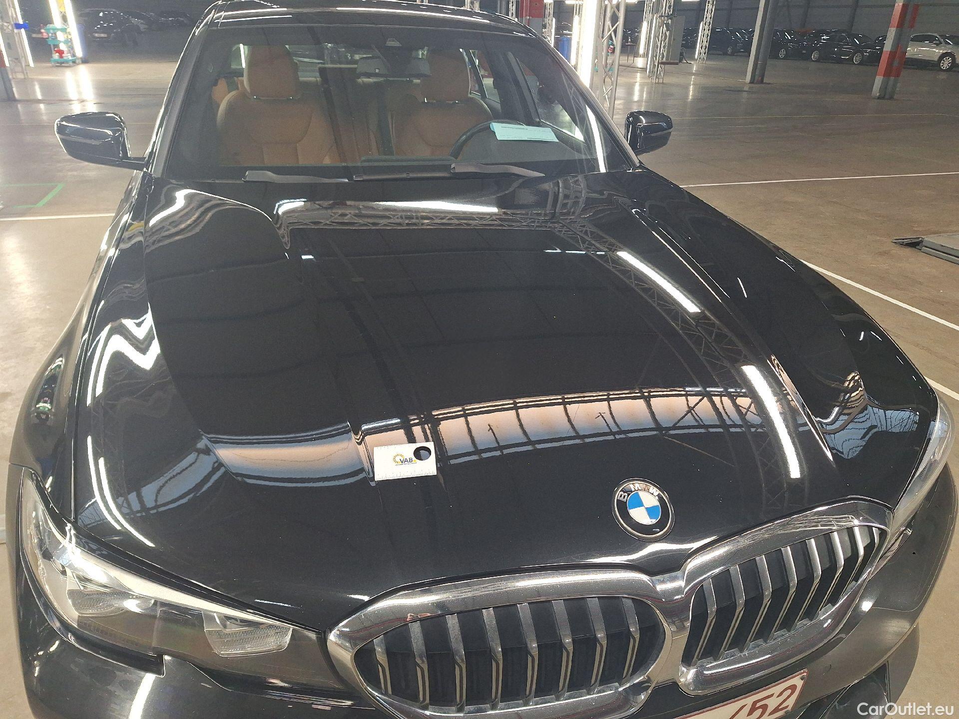  Bmw  Serie 3 BMW, 3-serie '18, BMW 3 Reeks Berline 318dA (110 kW) 4d #1