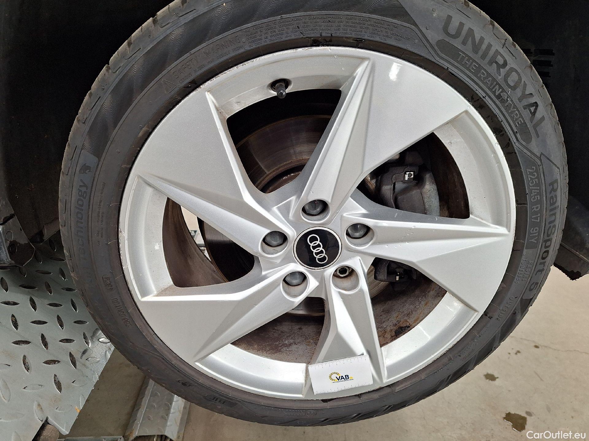  Audi  A3 Audi,  Berline '20, Audi  Berline 1.0 TFSi 30 81kW S line 4d #19