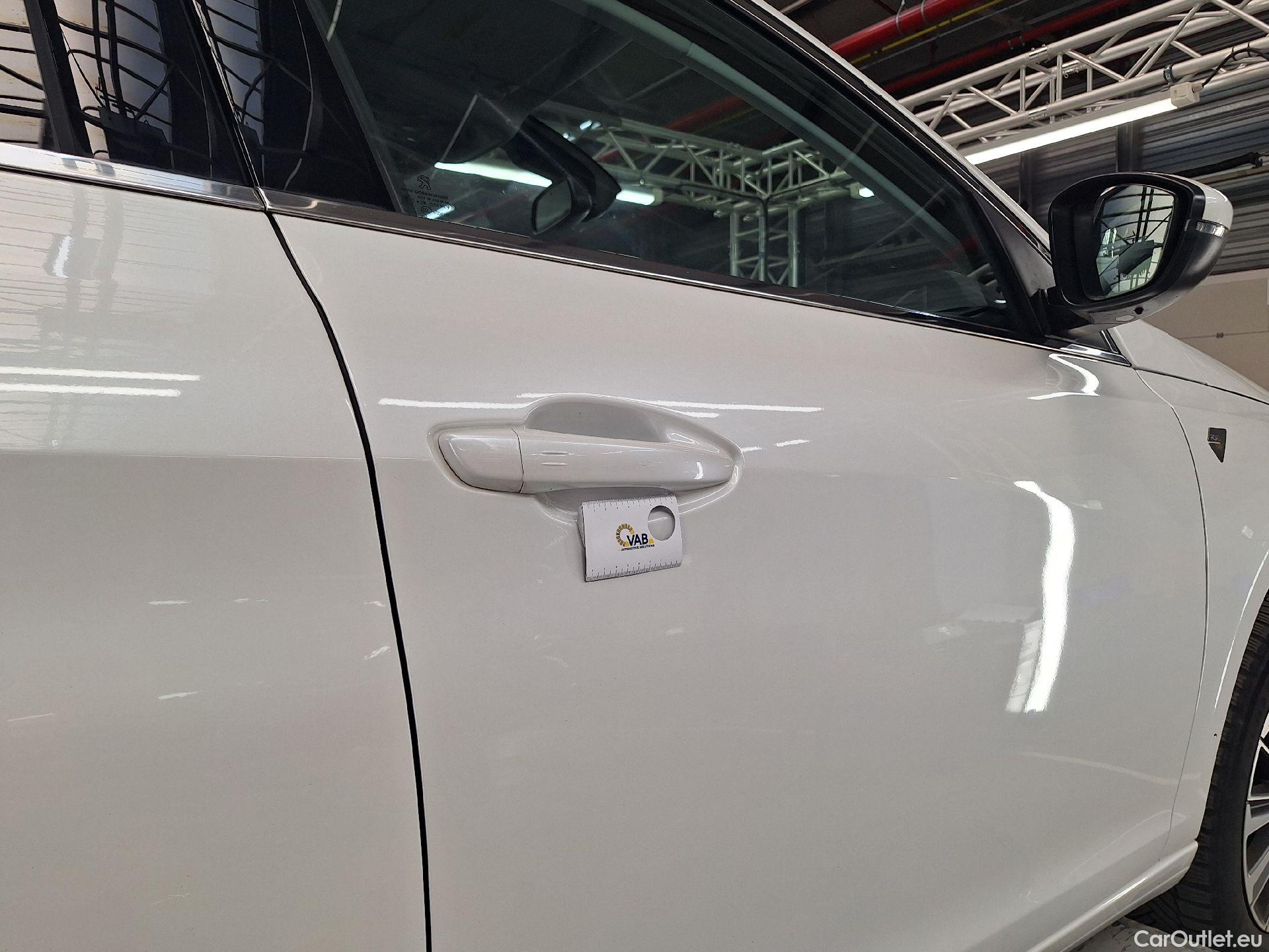  Peugeot  308 Peugeot,  FL'17, Peugeot  1.2 PureTech 130 S&S EAT8 Roadtrip 5d #20