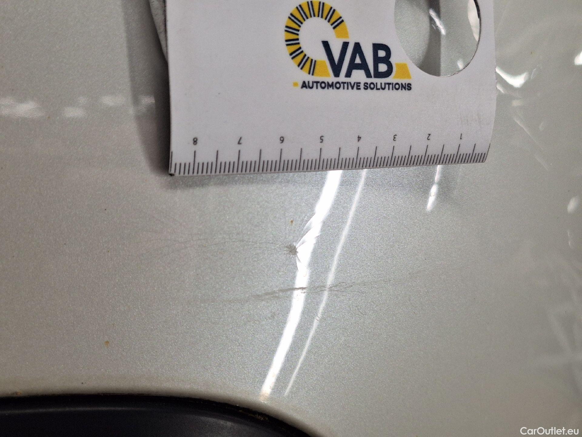  Peugeot  308 Peugeot,  FL'17, Peugeot  1.2 PureTech 130 S&S EAT8 Roadtrip 5d #31