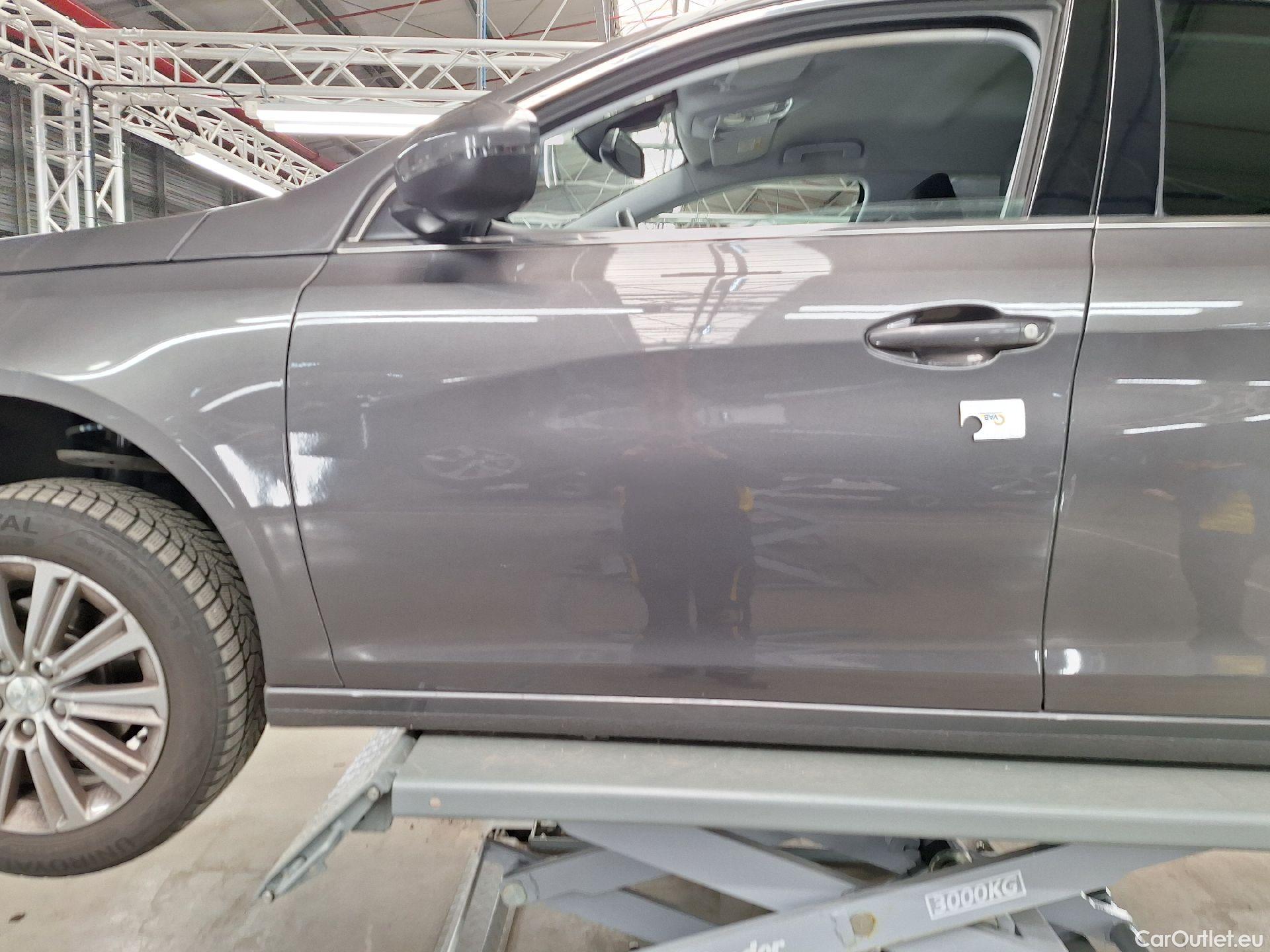  Peugeot  308 Peugeot,  SW FL'17, Peugeot  SW 1.5 BlueHDi 130 S&S EAT8 Allure 5d #3