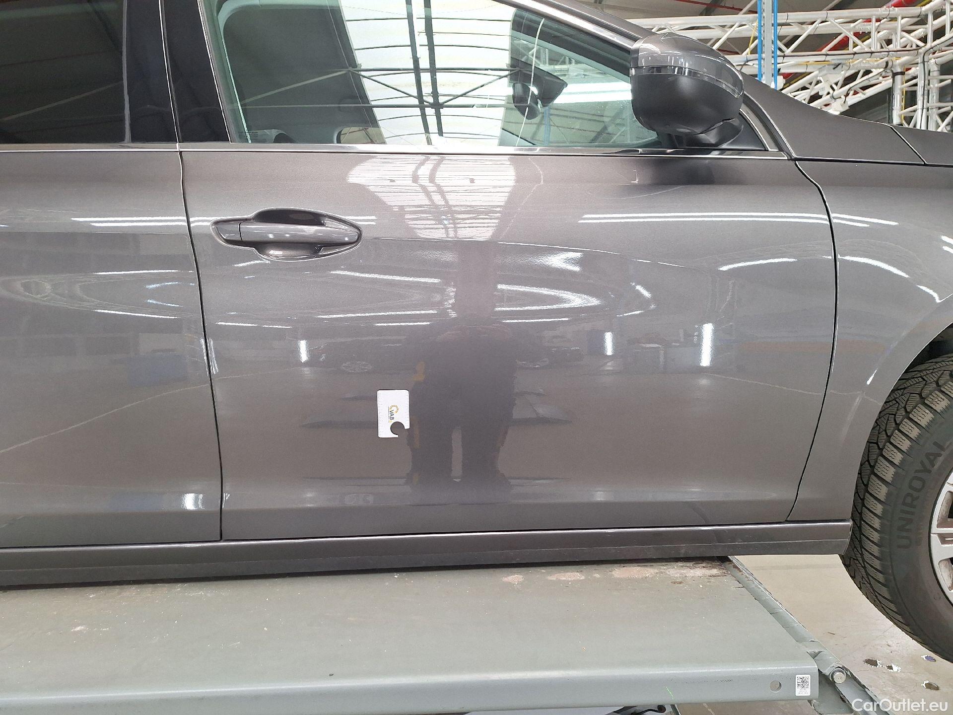  Peugeot  308 Peugeot,  SW FL'17, Peugeot  SW 1.5 BlueHDi 130 S&S EAT8 Allure 5d #16